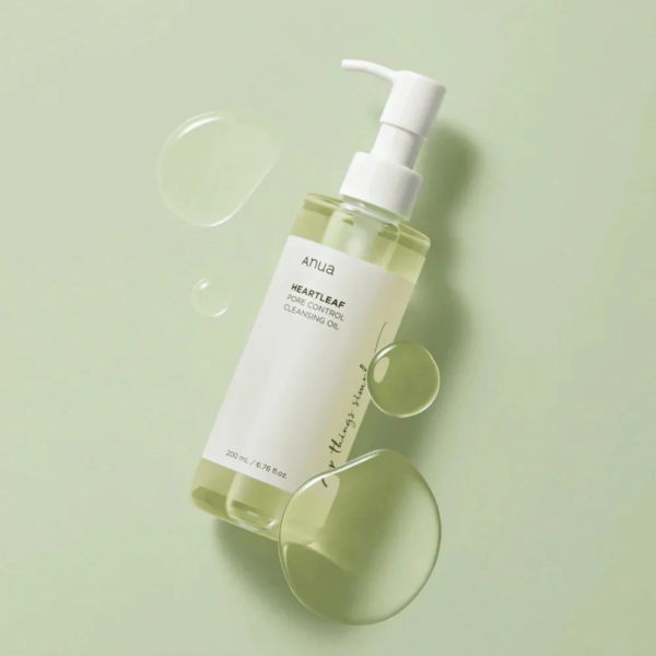 Anua Heartleaf Pore Control Cleansing Oil