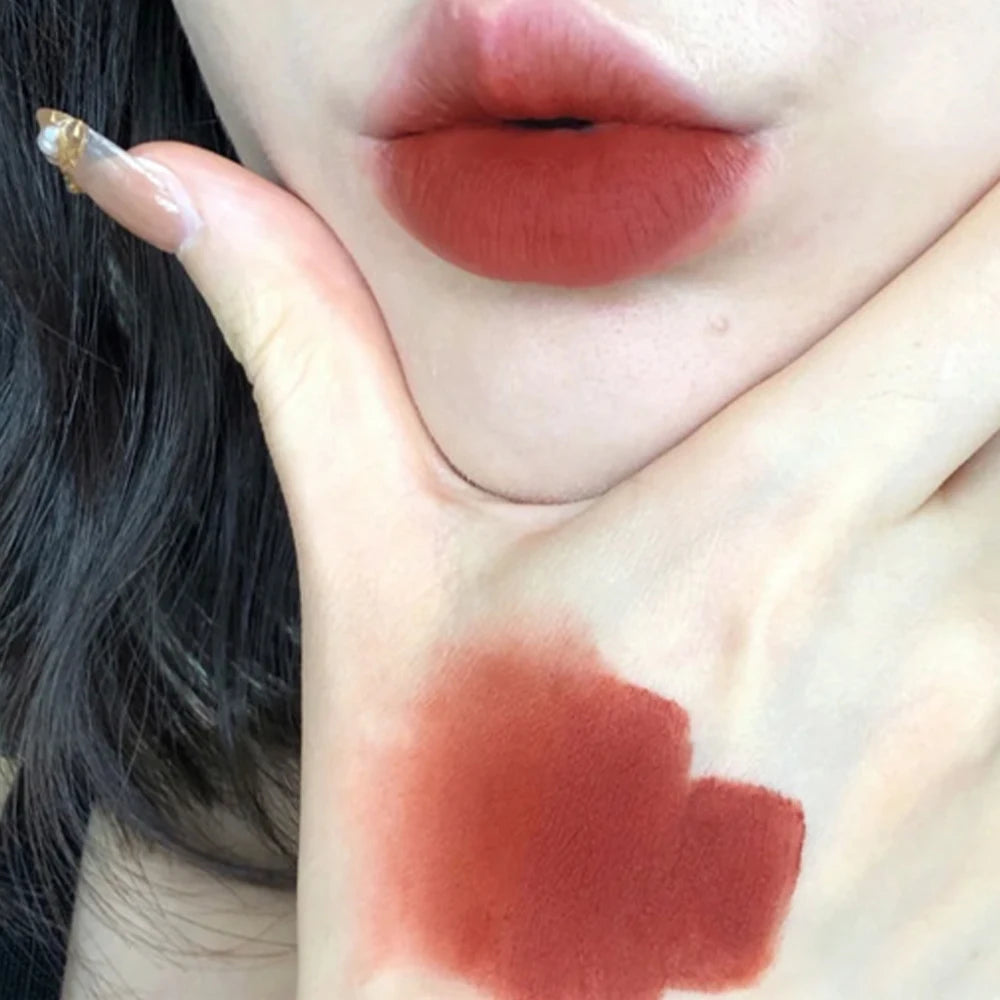 Brillo Labial Terciopelo Matte - TGwen Tint